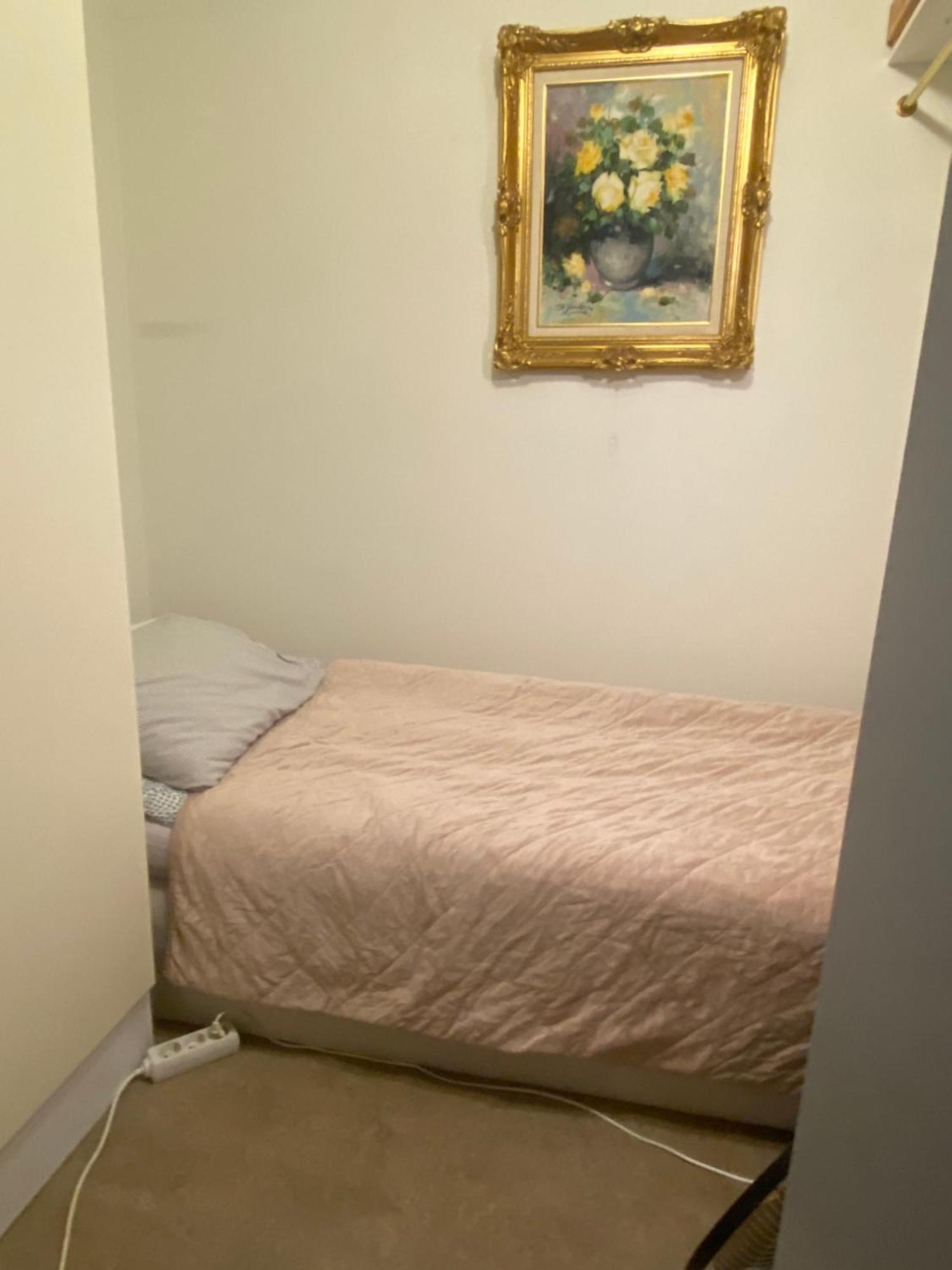 Privat bolig Cozy Accommodation, Single Or Bed In Dormroom Göteborg